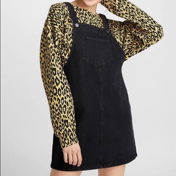 👗 SALE 4 for $30 ✨ Twik Denim Apron Dress - Picture 1 of 1